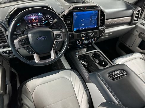 Used 2022 Ford F350 Limited AWD/4WD image 13