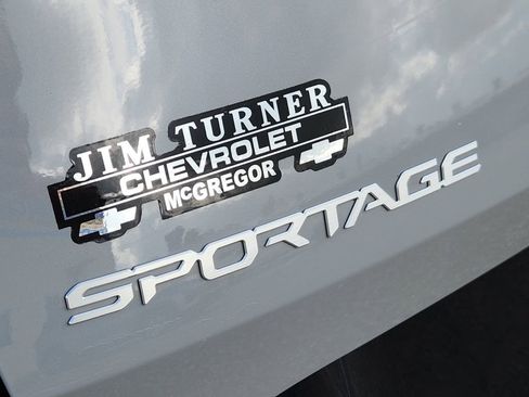 Used 2025 Kia Sportage SX AWD/4WD image 12