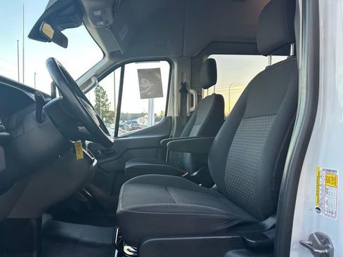 Used 2023 Ford Transit 350 XL image 8