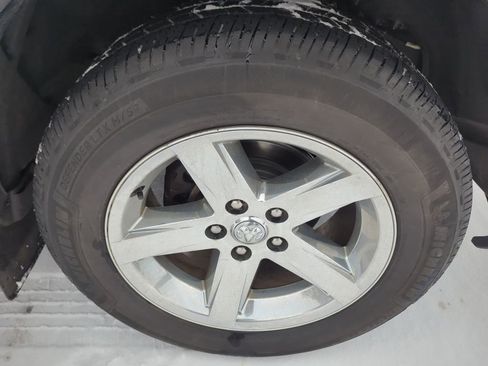 Used 2017 RAM 1500 Express w/ Express Value Package image 10