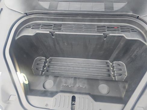 Used 2023 Ford Mustang Mach-E Premium image 9