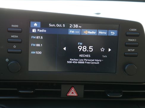 Used 2025 Hyundai Elantra Sport w/ Cargo Package image 17