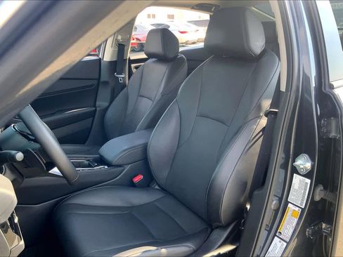 Used 2023 Honda Accord Touring image 7