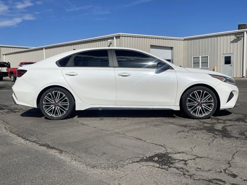 Used 2023 Kia Forte GT w/ GT2 Package image 2