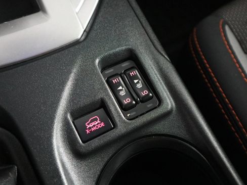 Used 2019 Subaru Crosstrek 2.0i Premium w/ Eyesight System image 31