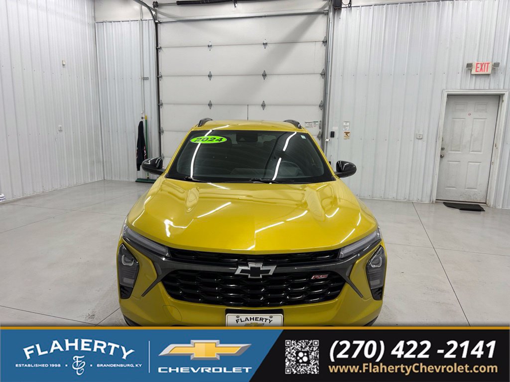 Used 2024 Chevrolet Trax RS w/ Driver Confidence Package FWD image 7