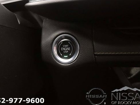 Used 2021 Buick Envision Essence w/ Sport Touring Package image 25