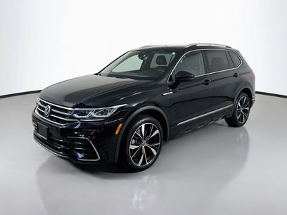 Certified 2022 Volkswagen Tiguan SEL R-Line