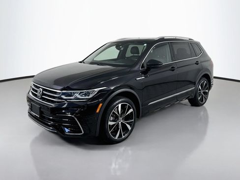 Certified 2022 Volkswagen Tiguan SEL R-Line AWD/4WD image 1