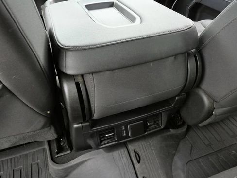 Used 2023 GMC Sierra 1500 Elevation AWD/4WD image 19