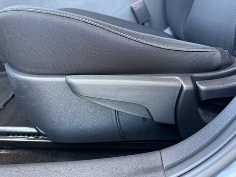 Used 2024 Nissan Sentra SV FWD image 19