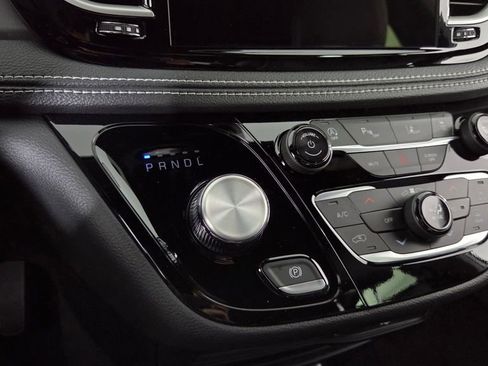 New 2026 Chrysler Pacifica Select image 24