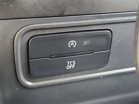 Used 2021 Ford EcoSport S image 13