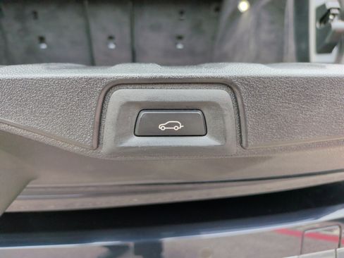 Certified 2023 BMW X5 sDrive40i w/ Executive Package image 44