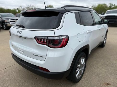 Used 2025 Jeep Compass Limited AWD/4WD image 6