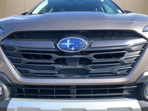 Used 2024 Subaru Outback Limited image 9