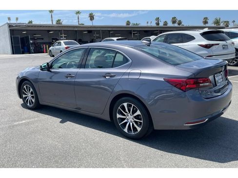 Certified 2017 Acura TLX FWD image 3
