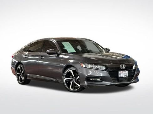 Used 2020 Honda Accord Sport image 2