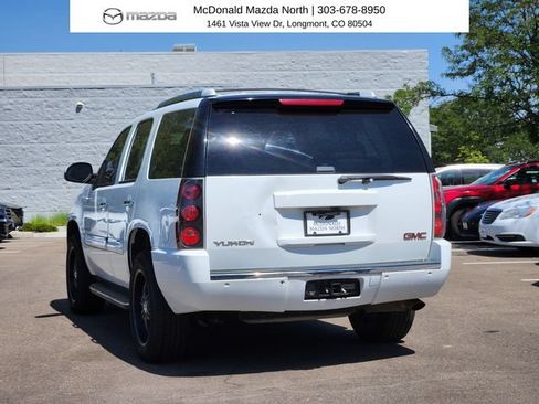 Used 2007 GMC Yukon Denali AWD/4WD image 3