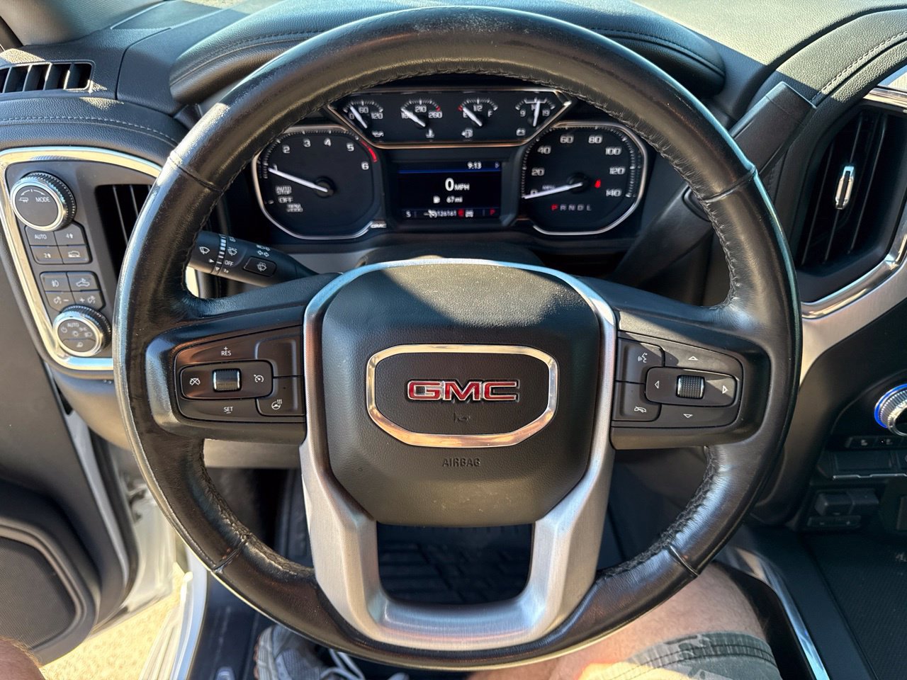 Used 2021 GMC Sierra 1500 SLT AWD/4WD image 21