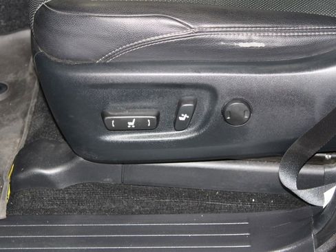 Used 2022 Toyota 4Runner Limited image 21