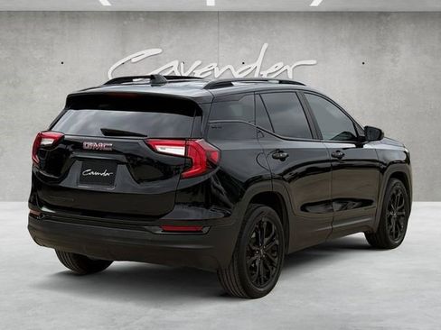 Certified 2022 GMC Terrain SLE w/ Driver Convenience Package FWD image 14