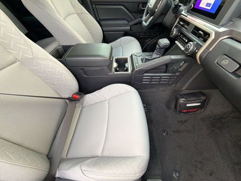 Used 2026 Toyota Tacoma SR5 RWD image 26