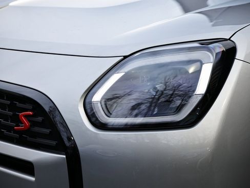 Used 2025 MINI Cooper Countryman S image 13