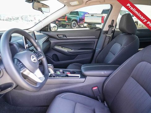 Used 2026 Nissan Altima 2.5 SV FWD image 13