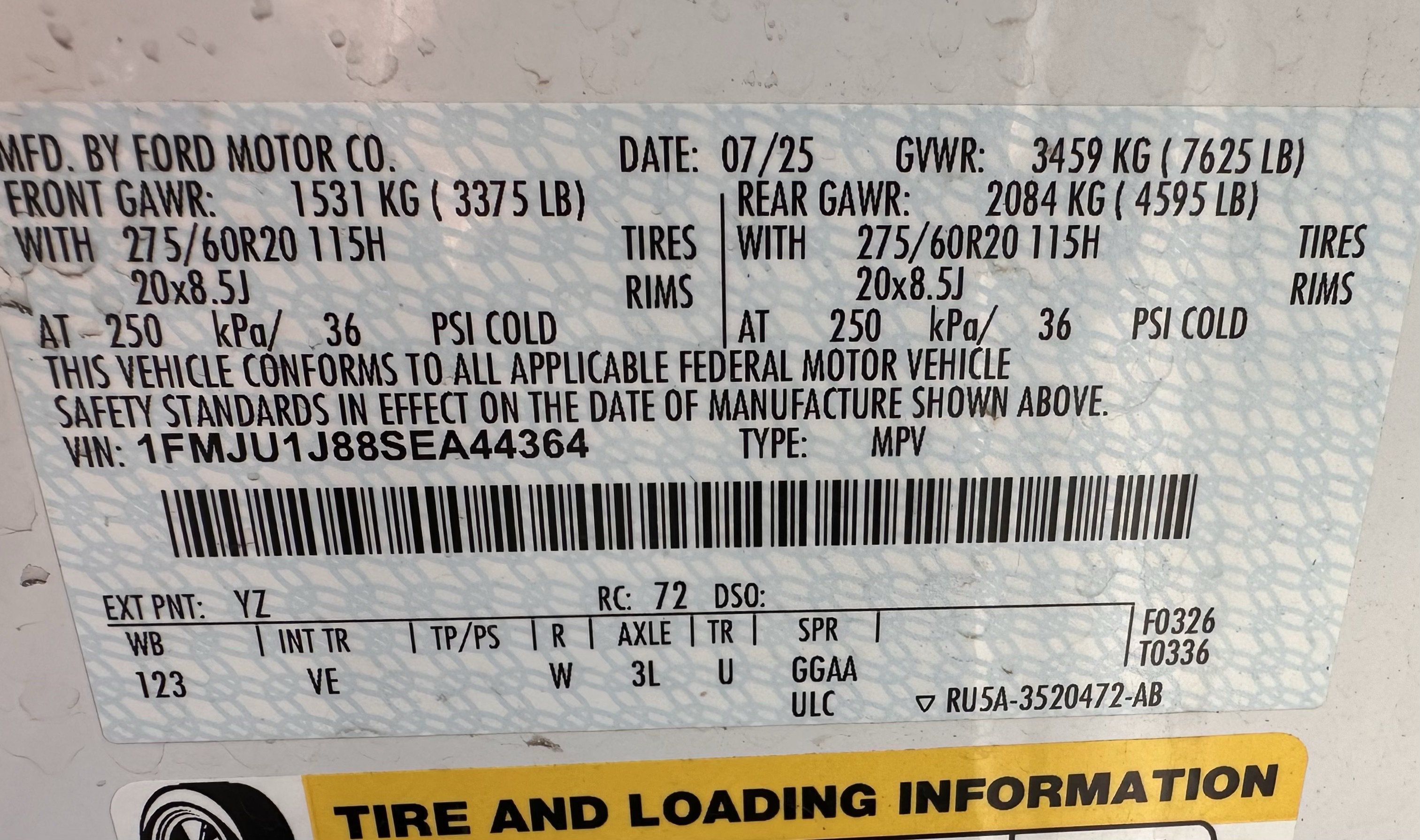Used 2025 Ford Expedition Active AWD/4WD image 32