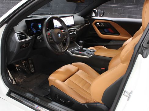 Used 2024 BMW M2 w/ Lighting Package image 28