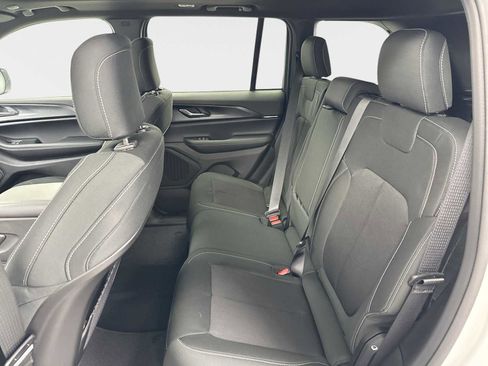New 2026 Jeep Grand Cherokee Laredo X AWD/4WD image 30