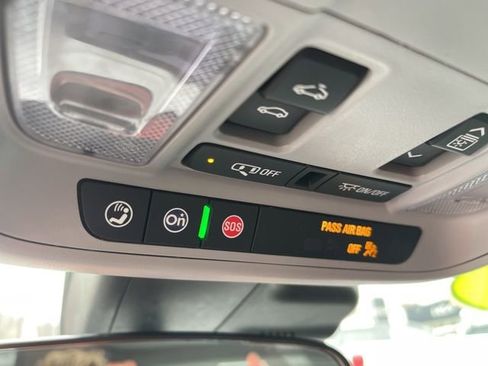 Used 2023 Chevrolet Malibu LT image 24