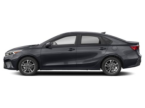 Certified 2023 Kia Forte LXS FWD image 3