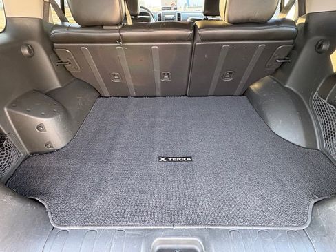 Used 2012 Nissan Xterra PRO-4X w/ Pro-4x Leather Pkg image 13