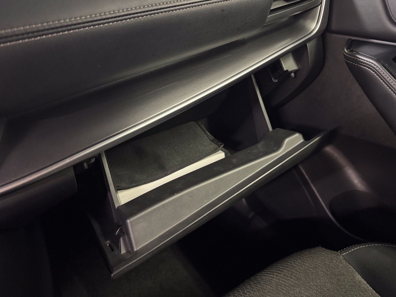 Certified 2024 Nissan Rogue SV AWD/4WD image 30