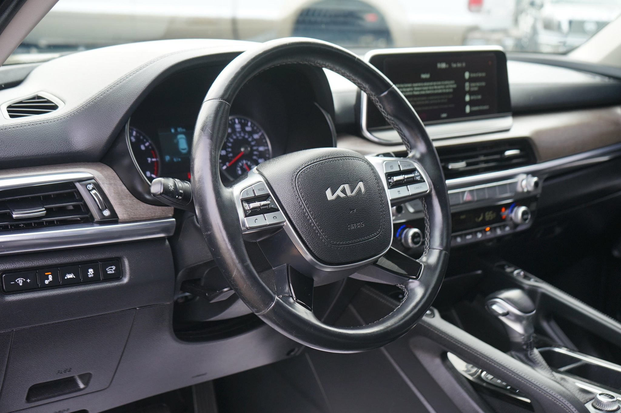 Used 2022 Kia Telluride EX w/ EX Premium Package AWD/4WD image 13