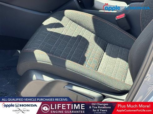 Used 2026 Honda HR-V Sport image 8