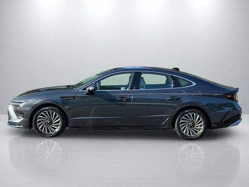 Used 2024 Hyundai Sonata SEL FWD image 4