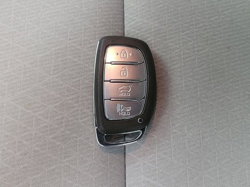 Used 2017 Hyundai Tucson Sport FWD image 32