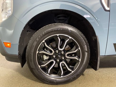 Used 2022 Ford Maverick Lariat w/ Lariat Luxury Package FWD image 11