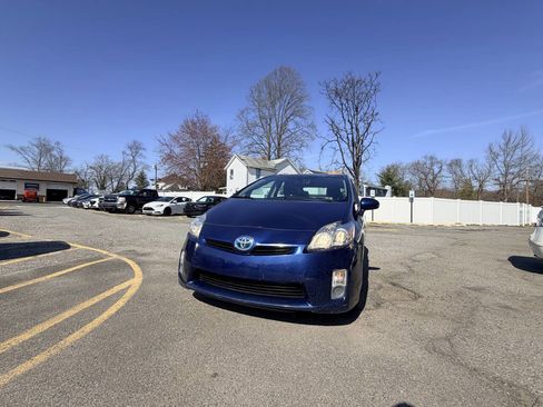 Used 2010 Toyota Prius Two image 2