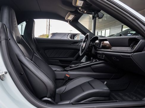 New 2026 Porsche 911 Carrera 4S image 38