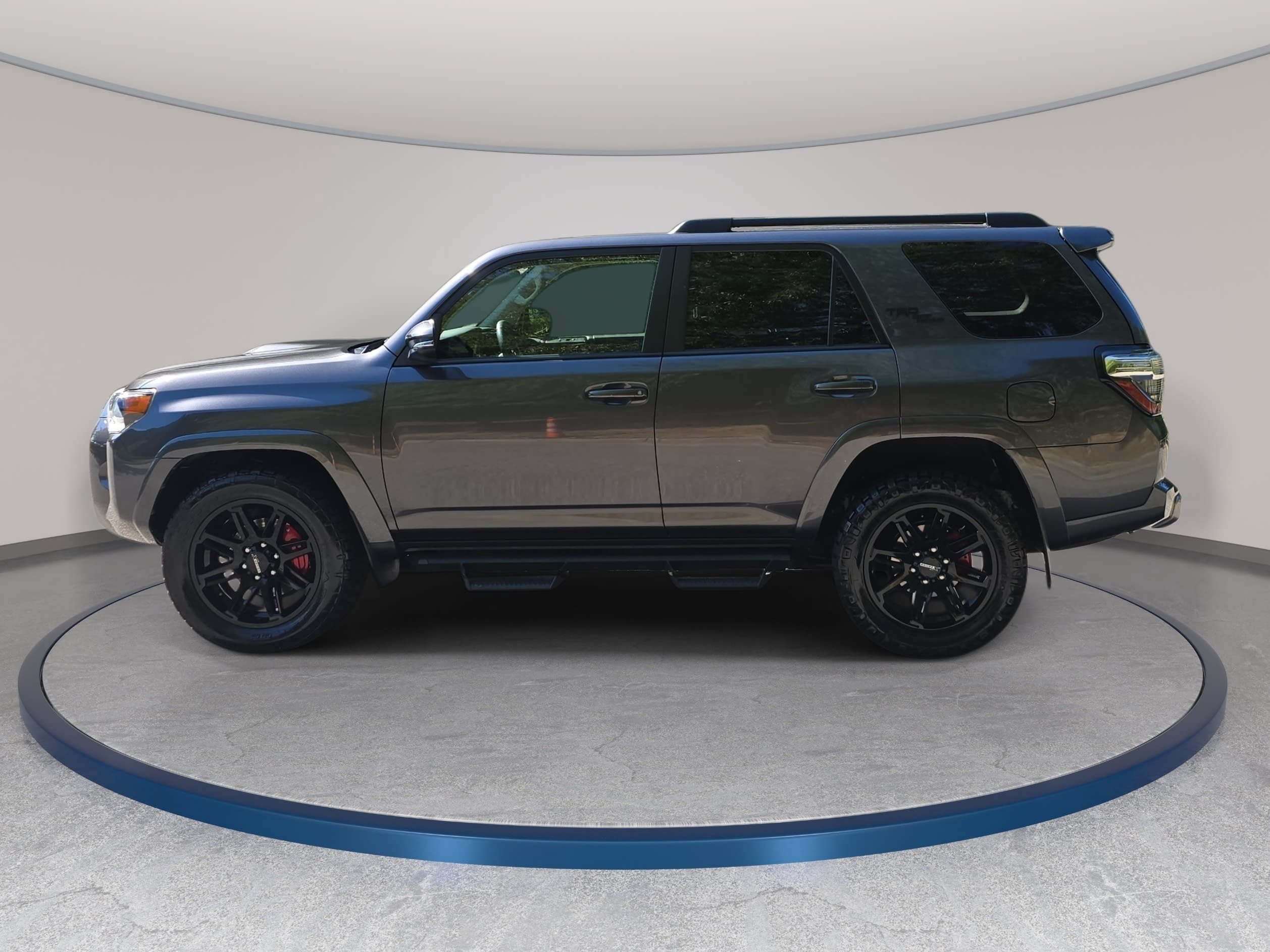 Used 2022 Toyota 4Runner TRD Off-Road Premium w/ Moonroof Package AWD/4WD image 8