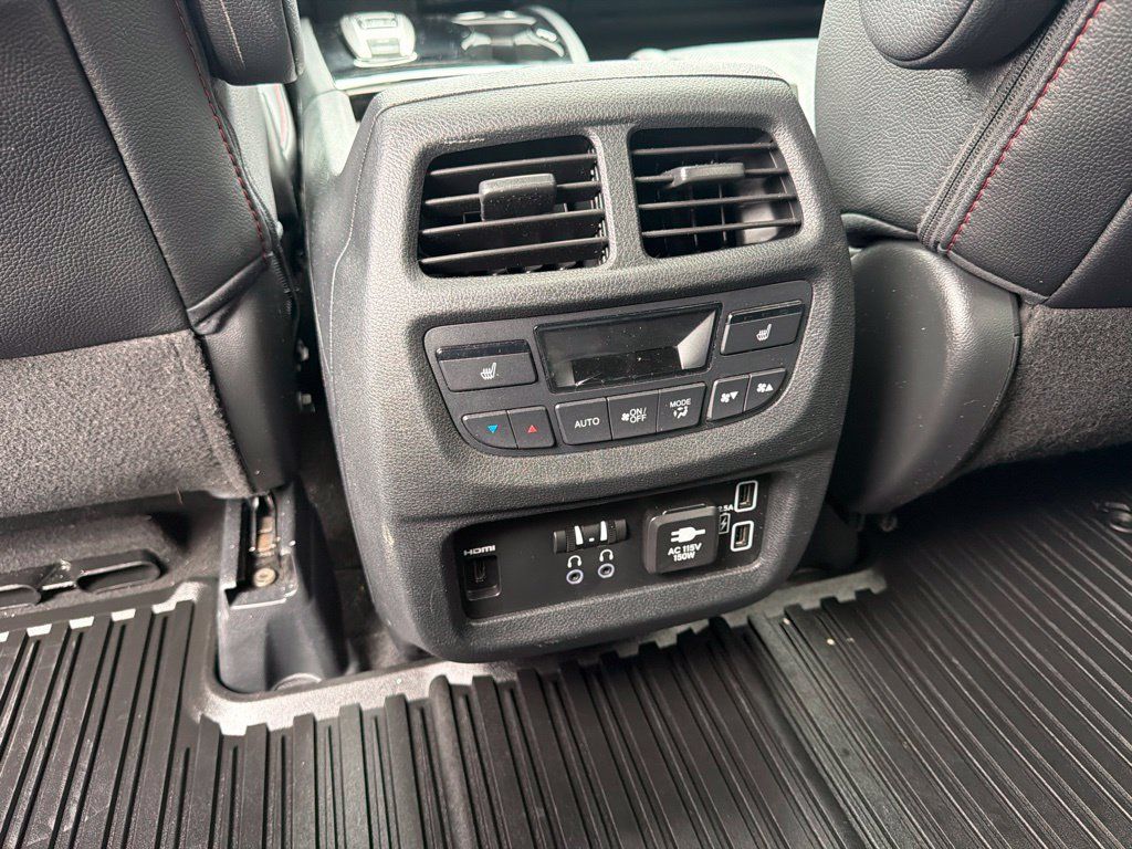 Used 2021 Honda Pilot Black Edition image 39