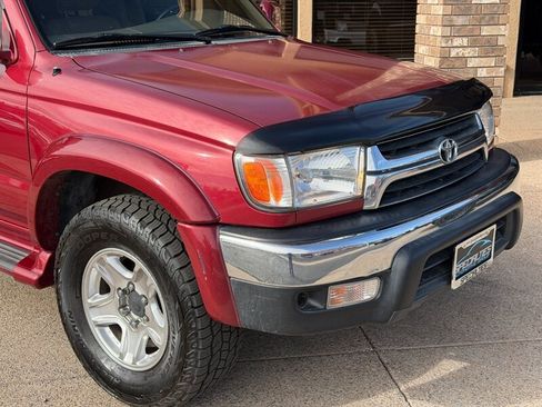 Used 2002 Toyota 4Runner SR5 image 10