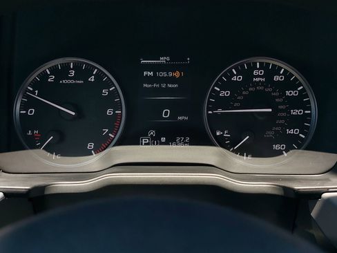 Certified 2025 Subaru Crosstrek 2.0i Premium w/ Crosstrek Mirror Package image 18