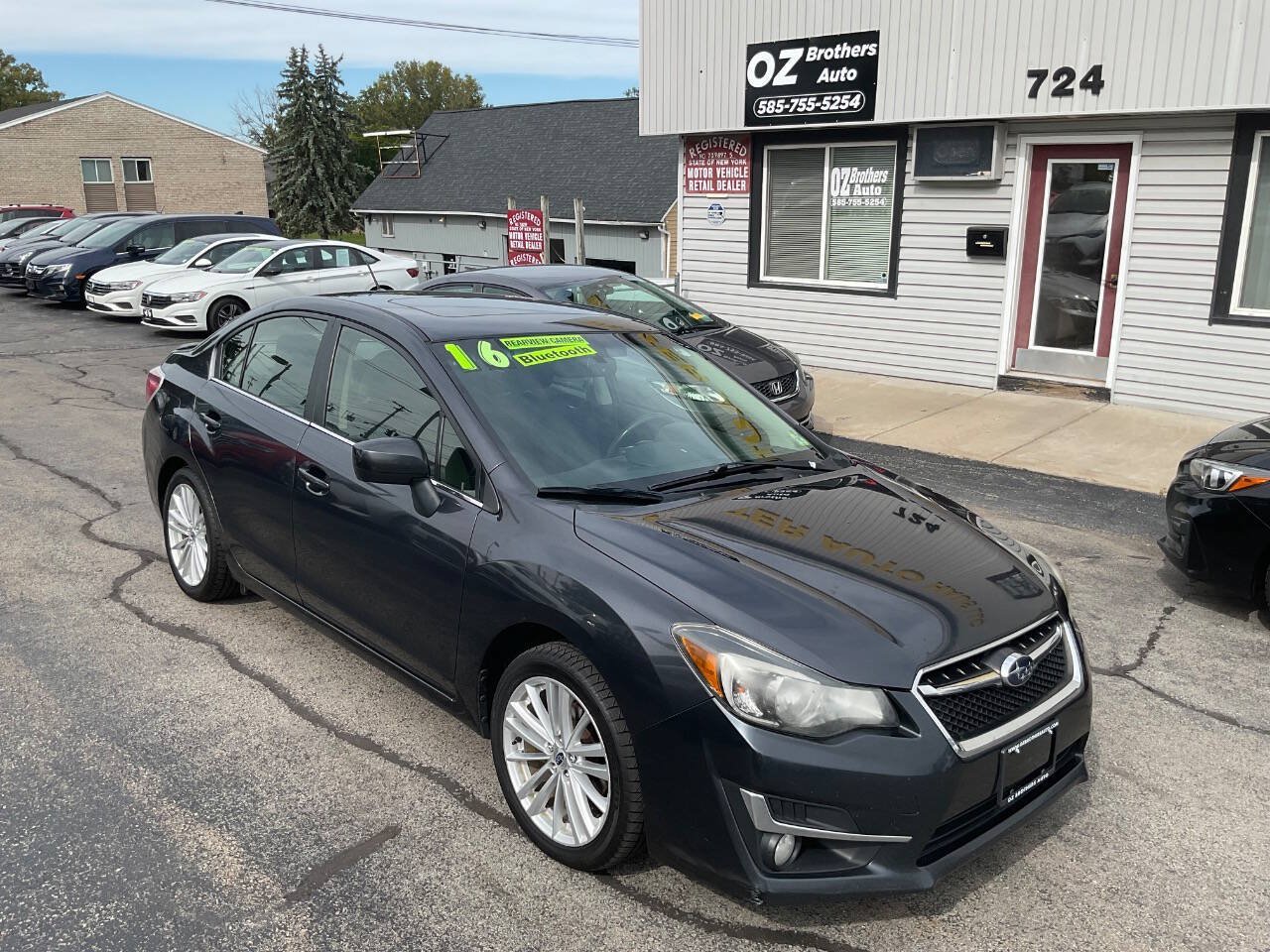 Used 2016 Subaru Impreza 2.0i Premium AWD/4WD image 2