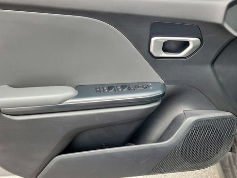 Used 2025 Kia K4 FWD image 15
