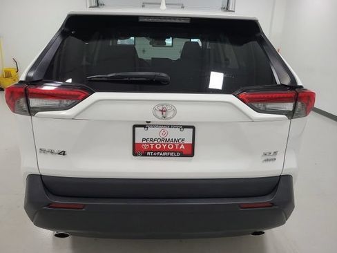 Used 2024 Toyota RAV4 XLE AWD/4WD image 24